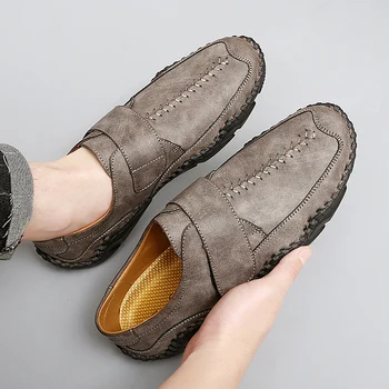 Нова Мъжки Ежедневни обувки от естествена кожа, Луксозни Маркови Мъжки Лоферы, Мокасини, Дишащи Черни Обувки За Шофиране без скрепителни елементи, по-Големи Размери 38-48