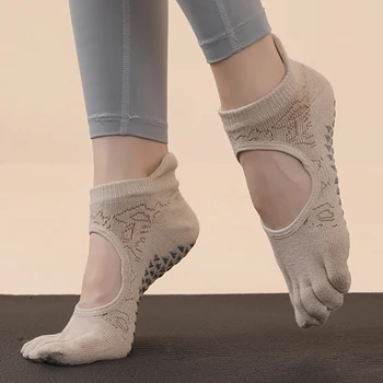 Пятипалые чорапи за йога от чист памук, в десен на точки, силиконови нескользящие женски висококачествени чорапи за пилатес с половини пръсти